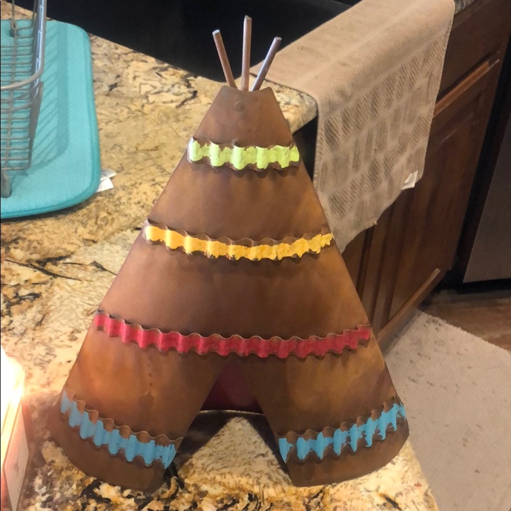Teepee Decor
